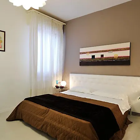Апартаменты Rialto Deluxe Венеция
